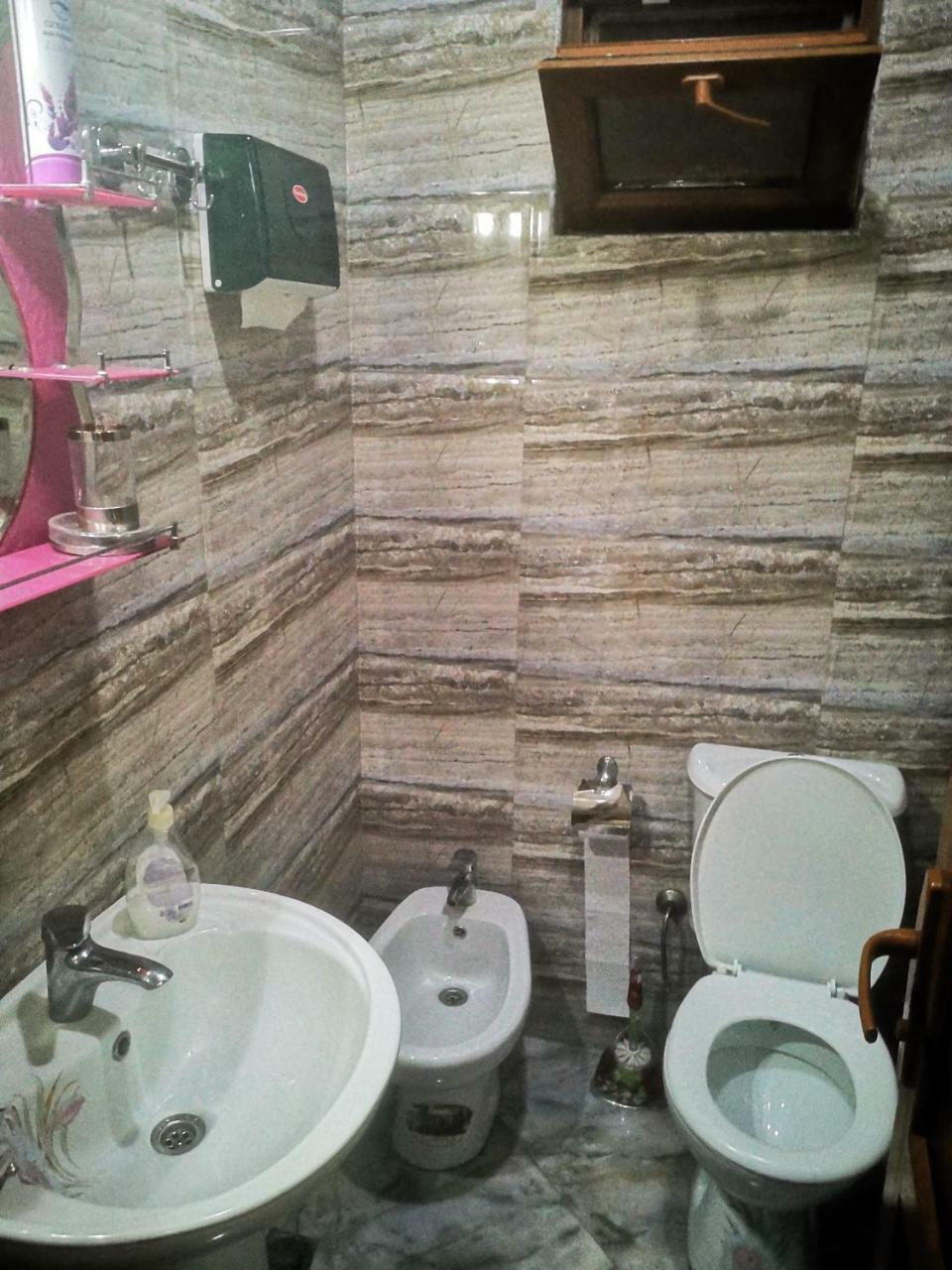 Hostel Sadu Kutaisi Ngoại thất bức ảnh